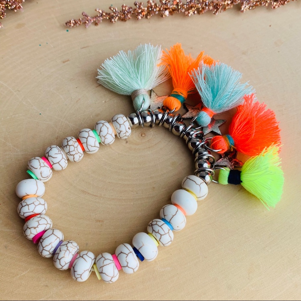 Colorful beaded natural stone bracelet - Picture 3 of 4